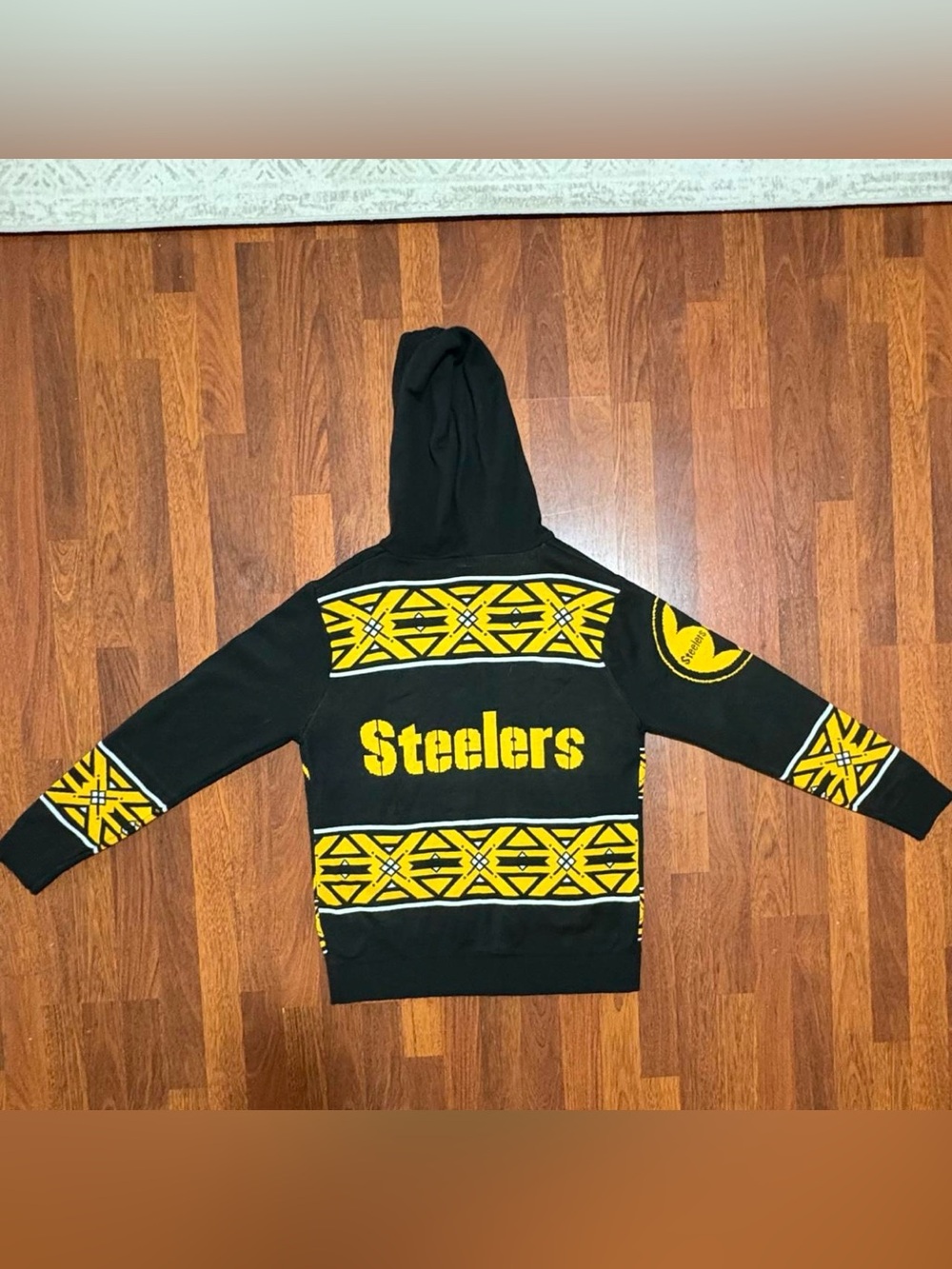NFL Steelers Hooded Zip Up Sweater